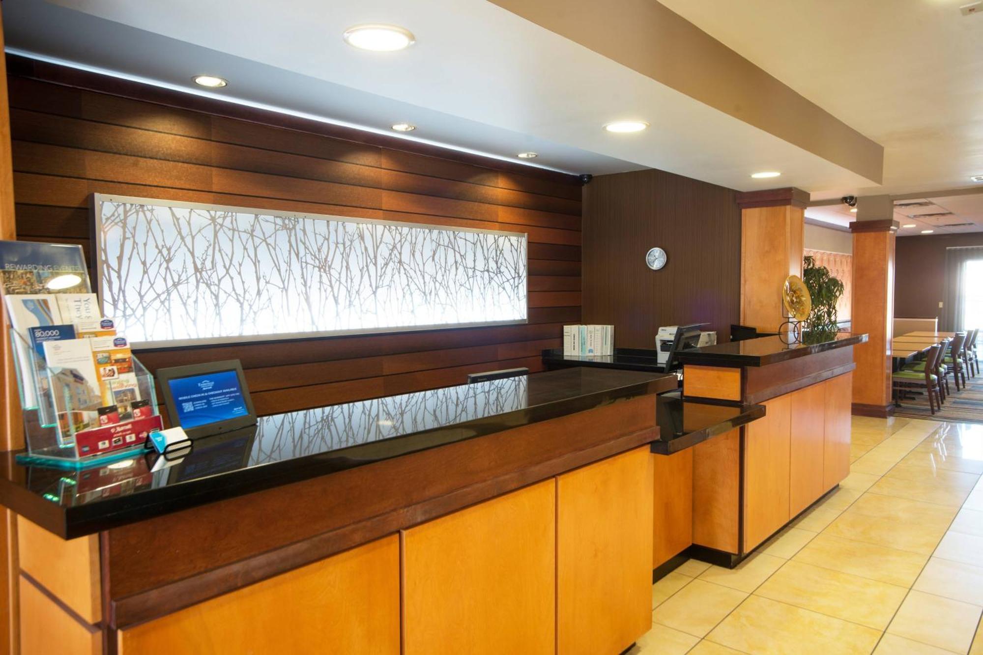 Fairfield Inn And Suites By Marriott Маскоги Экстерьер фото